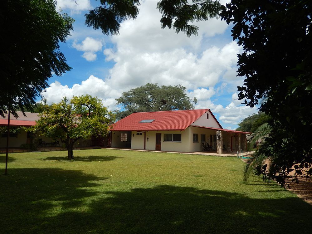 Dornhuegel Guestfarm Hotel Grootfontein Eksteriør billede