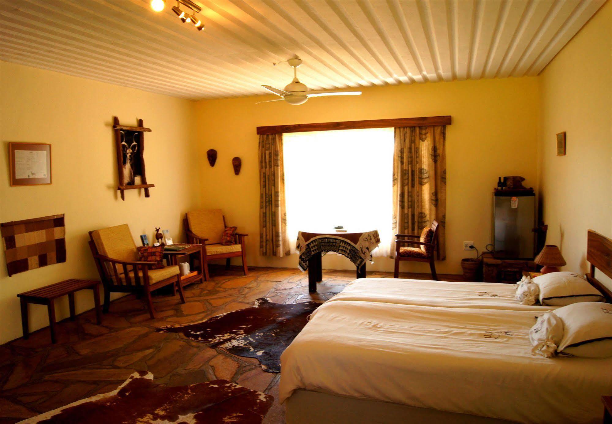 Dornhuegel Guestfarm Hotel Grootfontein Eksteriør billede